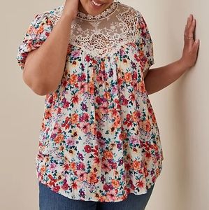 NWT Torrid Crinkle Gauze Crochet Detail Top
